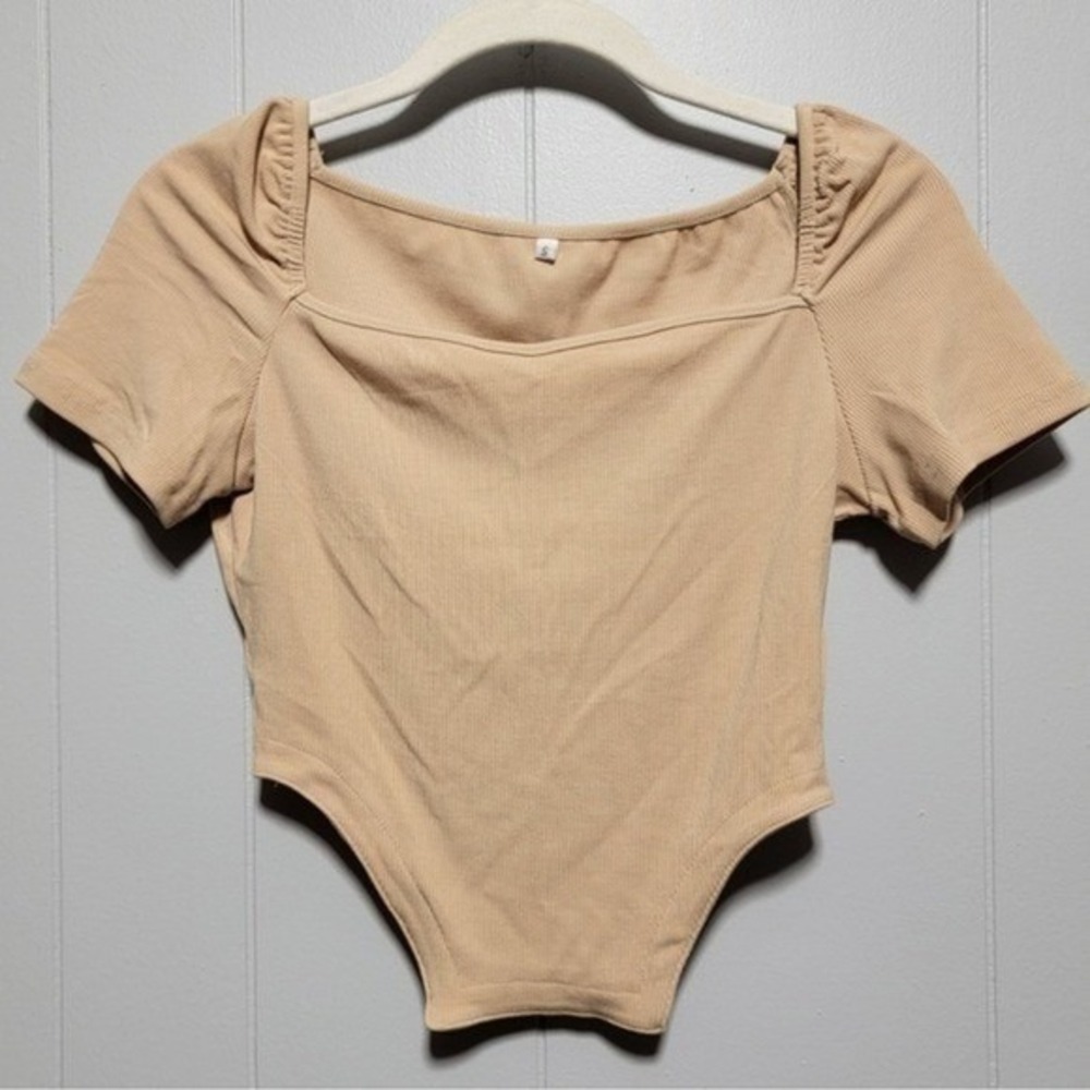 Tan Ribbed Square Neck Short‎ Sleeve Small ruched Shoulder Detail